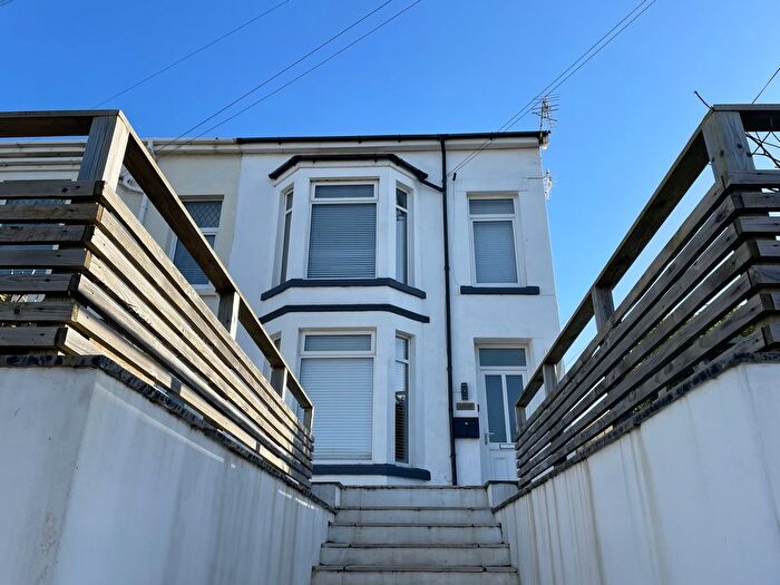 2 Bedroom End Of Terrace House To Rent In Mackworth Road, Porthcawl, CF36