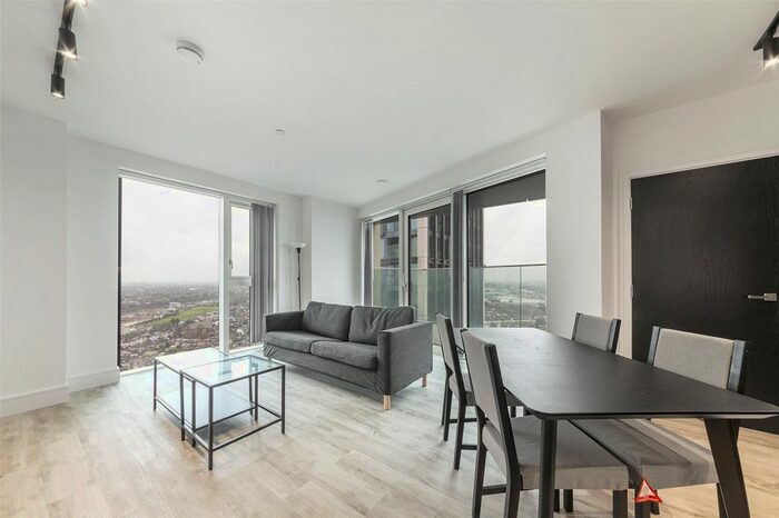 2 Bedroom Flat To Rent In Portal Way, London, W3