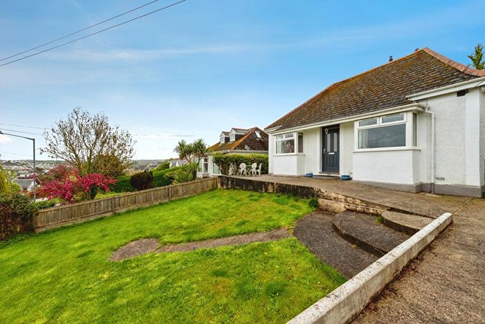 2 Bedroom Bungalow For Sale In West Hill, Wadebridge, Cornwall, PL27