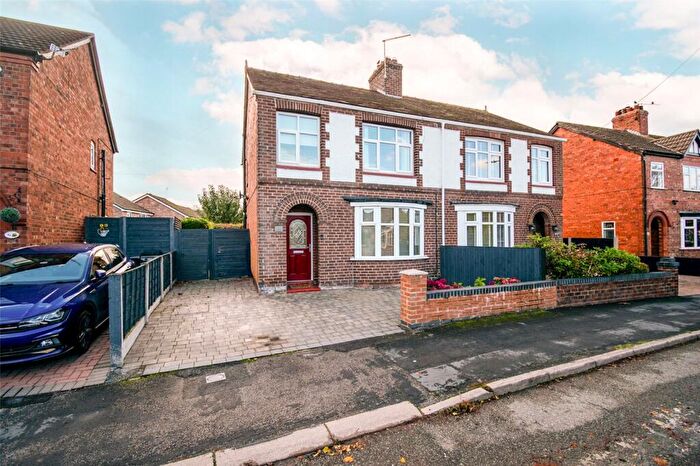 3 Bedroom Semi Detached House For Sale In King Street, Middlewich, CW10