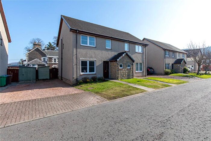 3 Bedroom Semi-Detached House For Sale In Moncrieff Way, Newburgh, Cupar, Fife, KY14