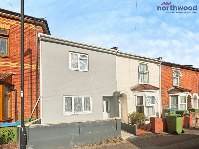 3 Bedroom Terraced House To Rent In Derby Road, Southampton, SO14