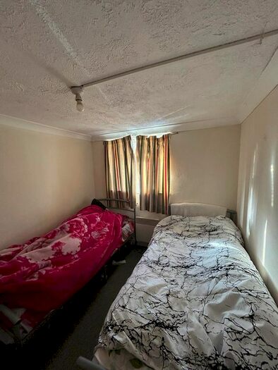 1 Bedroom Flat To Rent In Dunstable Road, Luton, LU4