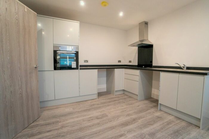 2 Bedroom Flat To Rent In Greenhill Lane, Riddings, Alfreton, DE55