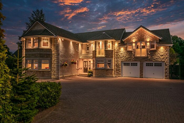 6 Bedroom Detached House For Sale In Hamilton Way, East Whitburn, EH47