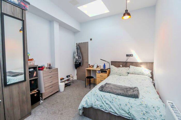 1 Bedroom Flat To Rent In Old Church Road, Clevedon, BS21