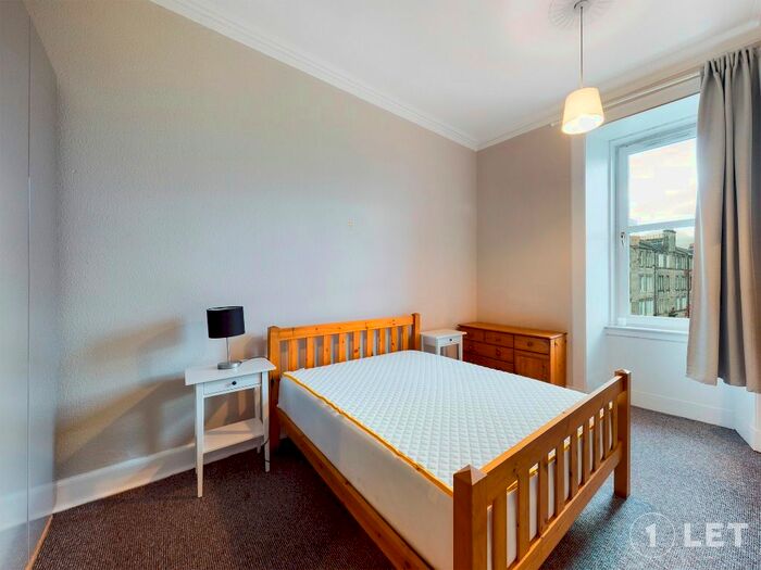 2 Bedroom Flat To Rent In Murieston Crescent, Dalry, Edinburgh, EH11