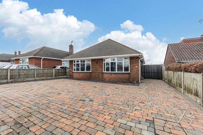3 Bedroom Detached Bungalow For Sale In West Bank Avenue, Mansfield, NG19