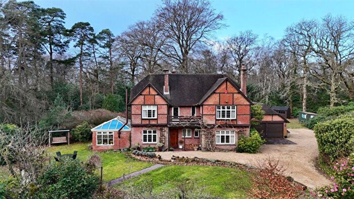 5 Bedroom Detached House For Sale In Gardeners Lane, East Wellow, Romsey, Hampshire, SO51