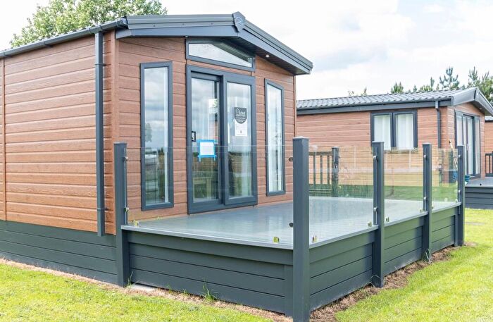 2 Bedroom Caravan For Sale In , Nantwich, CW5