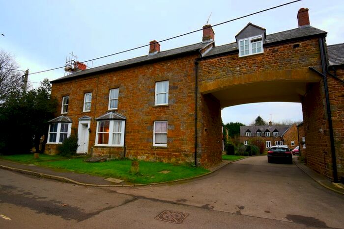2 Bedroom Detached House To Rent In Westhorpe Mews, Westhorpe Farm House, Bell Lane, Byfield, NN11