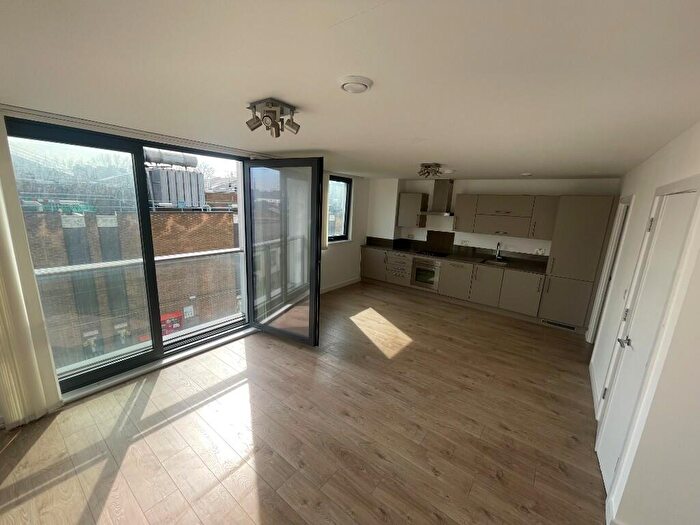 2 Bedroom Apartment To Rent In Verney Road, London, SE16