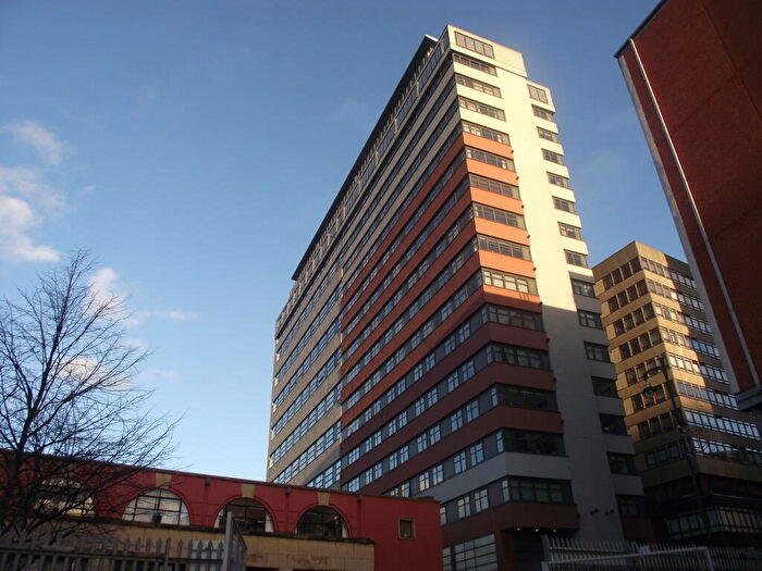 1 Bedroom Flat To Rent In Brindley House, Newhall Street, Birmingham, West Midlands, B3