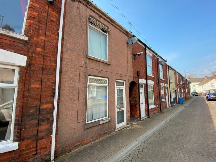 2 Bedroom Terraced House To Rent In Florence Avenue, Hessle, HU13