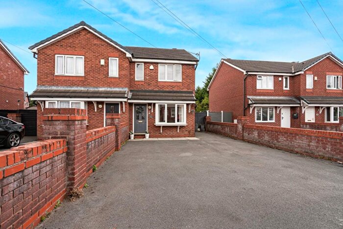 2 Bedroom Semi-Detached House For Sale In Fell Street, Leigh, Greater Manchester, WN7