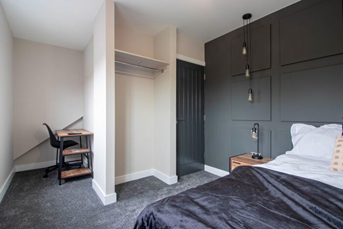 1 Bedroom Terraced House To Rent In Station Road, Beeston, Nottingham, NG9