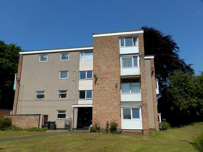 2 Bedroom Flat To Rent In Hoyle Court Road, Baildon, Shipley, West Yorkshire, Uk, BD17