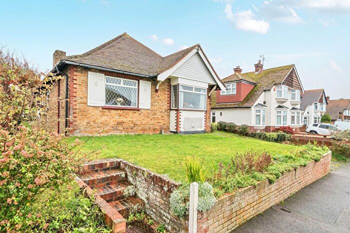 4 Bedroom Detached Bungalow For Sale In Goodwin Road, Ramsgate, CT11