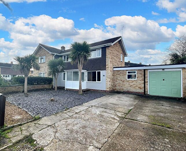 2 Bedroom Semi-Detached House For Sale In Chaloner Crescent, Dibden Purlieu, SO45