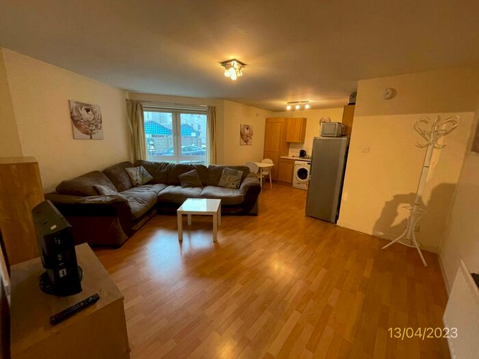 1 Bedroom Flat To Rent In Fraser Place, Ground Floor Left, Aberdeen, AB25