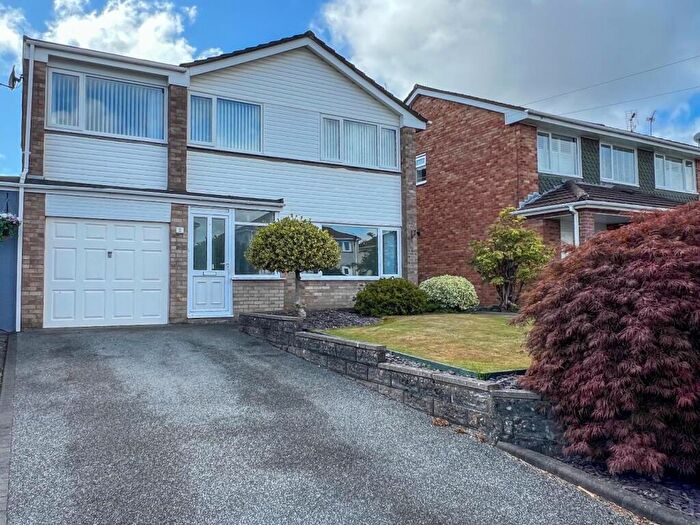 4 Bedroom Link Detached House For Sale In Bryn Road, Coychurch, Bridgend County Borough, CF35