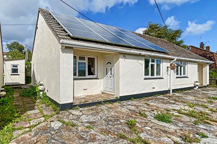 2 Bedroom Bungalow For Sale In Highfield Close, St. Austell, PL25