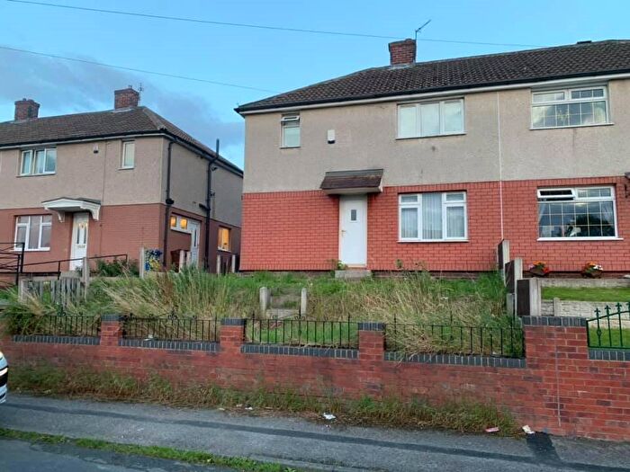 3 Bedroom Semi-Detached House To Rent In Oldroyd Avenue, Grimethorpe, S72