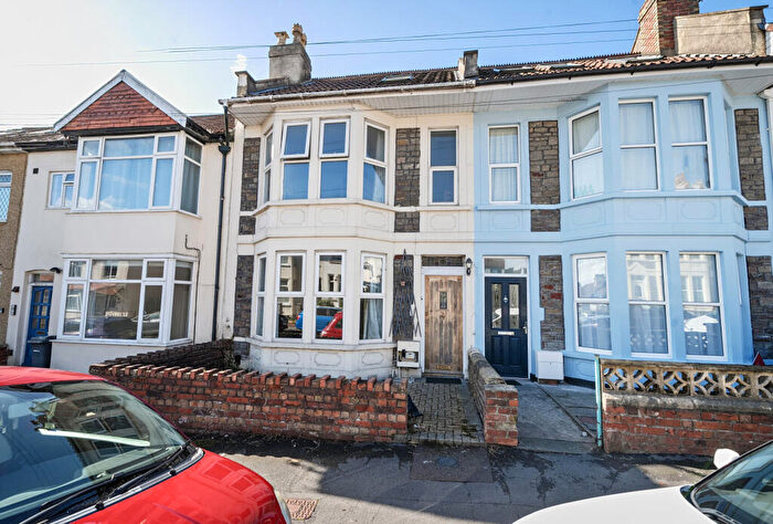 3 Bedroom Terraced House For Sale In Beverley Road, Bristol, Somerset, BS7