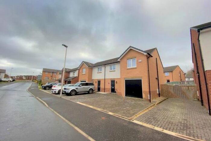 3 Bedroom Semi-Detached House To Rent In Ballantyne Drive, Hamilton, ML3