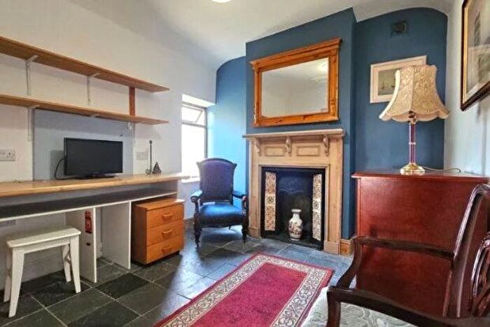4 Bedroom Terraced House To Rent In Marine Road, Plymouth, PL9