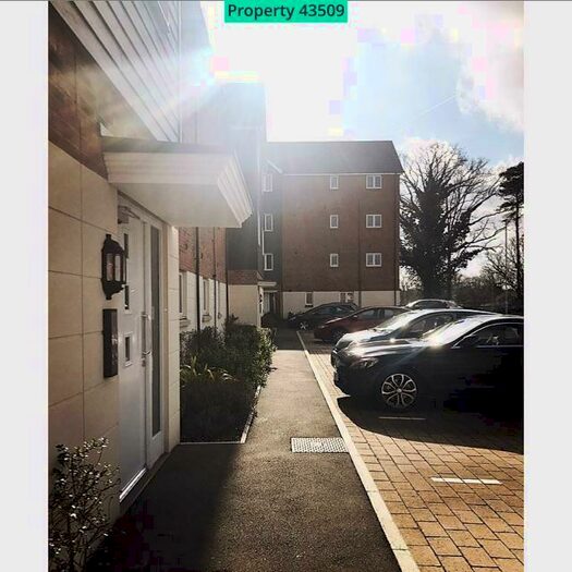 1 Bedroom Flat To Rent In Centrifuge Way, Farnborough, GU14