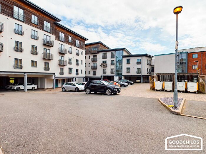 2 Bedroom Flat To Rent In Wolverhampton Street, Walsall, WS2