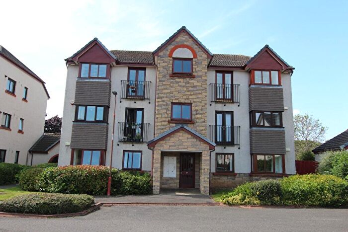 2 Bedroom Flat To Rent In Kings Meadow, Prestonfield, Edinburgh, EH16