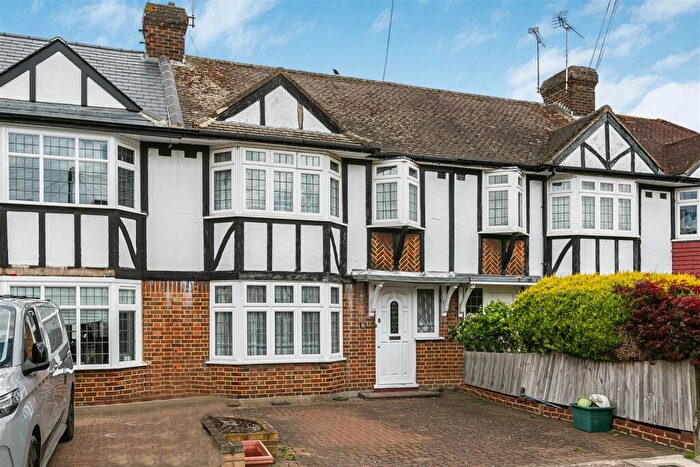 3 Bedroom Terraced House For Sale In Barnfield Avenue, Kingston Upon Thames, KT2