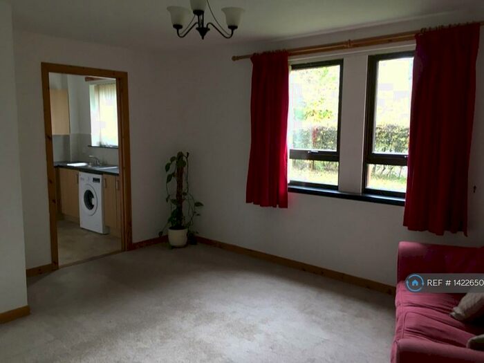2 Bedroom Flat To Rent In Culduthel Park, Inverness, IV2
