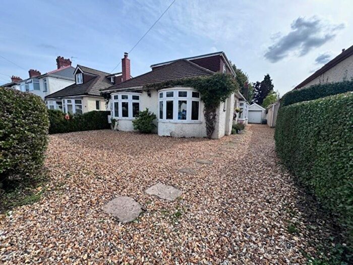 4 Bedroom Detached Bungalow For Sale In Westfield Road, Cardiff, CF14