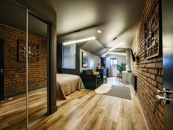 6 Bedroom House To Rent In Pershore Road, Birmingham, B29