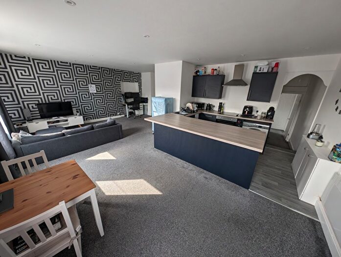 1 Bedroom Flat To Rent In Seaview Road, Wallasey, CH45