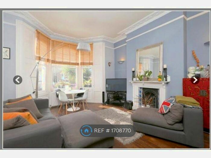 1 Bedroom Terraced House To Rent In Tufnell Park Road, London, N7