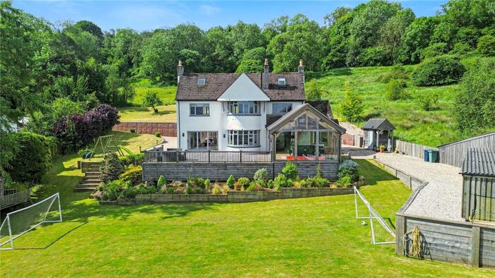 3 Bedroom Detached House For Sale In Crippetts Lane, Leckhampton, Cheltenham, Gloucestershire, GL51