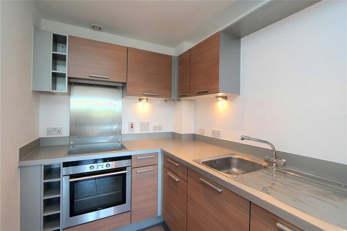 1 Bedroom Flat To Rent In Aqua House, Agate Close, Park Royal, London, NW10