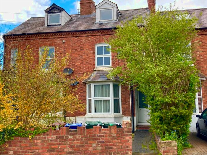 1 Bedroom Flat To Rent In Gibbs Road, Banbury, OX16