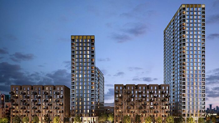 2 Bedroom Flat For Sale In West Parkside, London, SE10