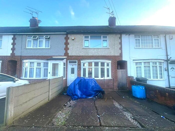 3 Bedroom Terraced House For Sale In Grantham Road, Netherhall, Leicester, LE5