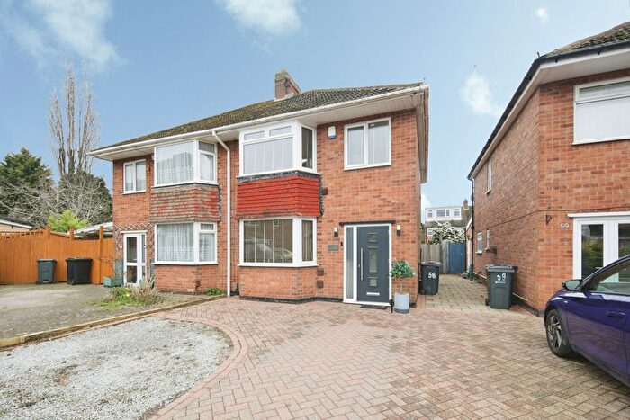 3 Bedroom Detached House For Sale In Braymoor Road, Birmingham, West Midlands, B33