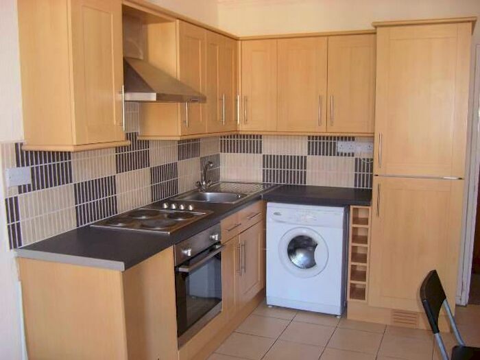 3 Bedroom House To Rent In Richmond Road, Roath, Cardiff, CF24