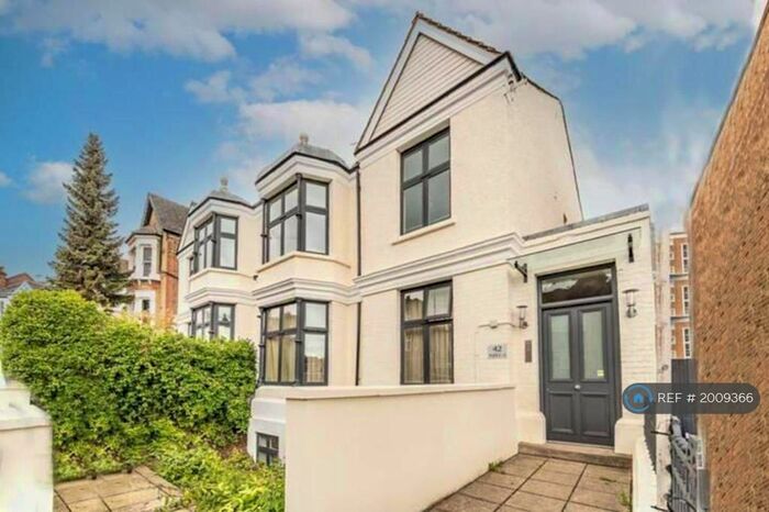 1 Bedroom Flat To Rent In Canonbie Road, London, SE23