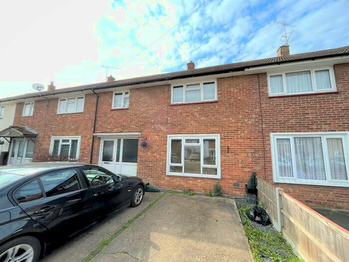 3 Bedroom Terraced House To Rent In Rayleigh Drive, Leigh-On-Sea, Essex, SS9