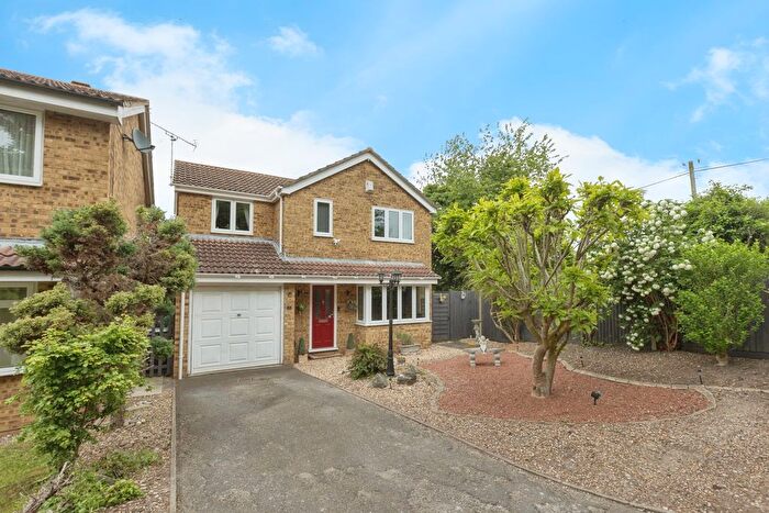 4 Bedroom Detached House For Sale In Shirley Close, Gravesend, Kent, DA12