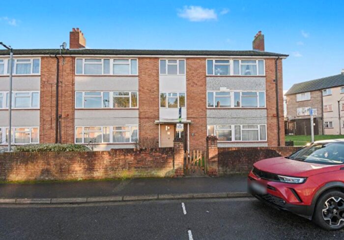 1 Bedroom Flat For Sale In A Hanover Way, Windsor, Berkshire, SL4